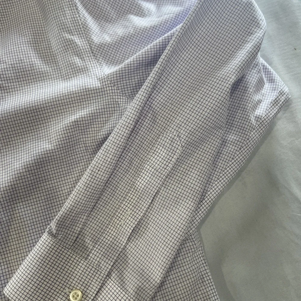 Banana Republic Mens Plum‎ Plaid Long Sleeve Button Up Size Xl  Beautiful 459